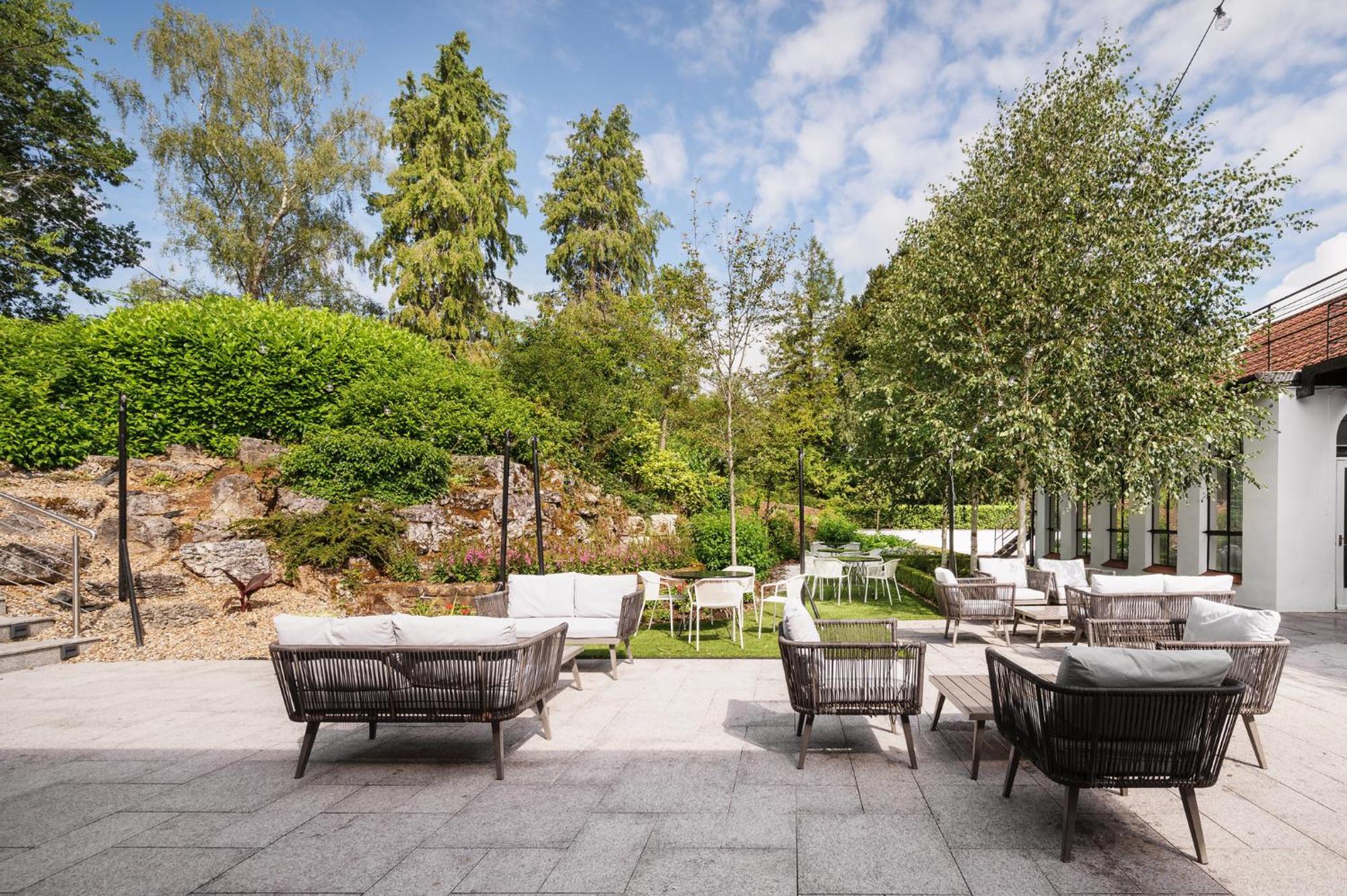 Crowne Plaza Gerrards Cross By Ihg Hotel Бекънсфийлд Екстериор снимка